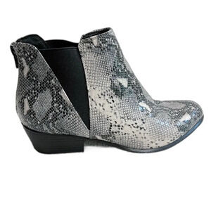 Esprit Gray Black Snakeskin Tiffany Boot Womens 9 M Chelsea Ankle Faux Leather